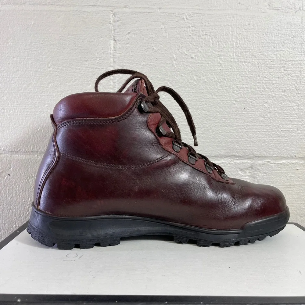 Vasque Sundowner GTX 7935 Burgundy Leathe Hiking Boots Lace up Men's US 9.5 M